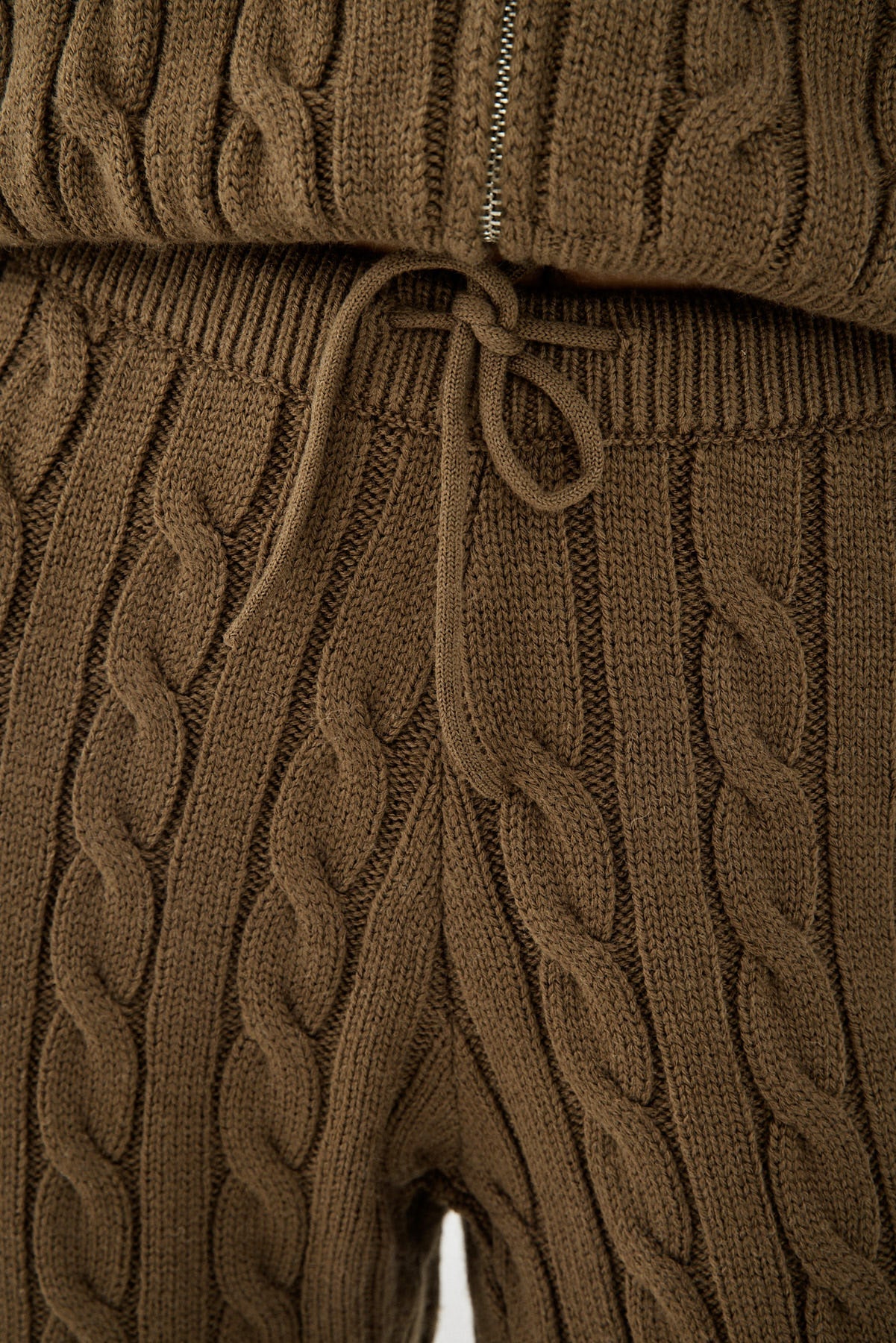 Cable-Knit Jogger - Dé Rococo