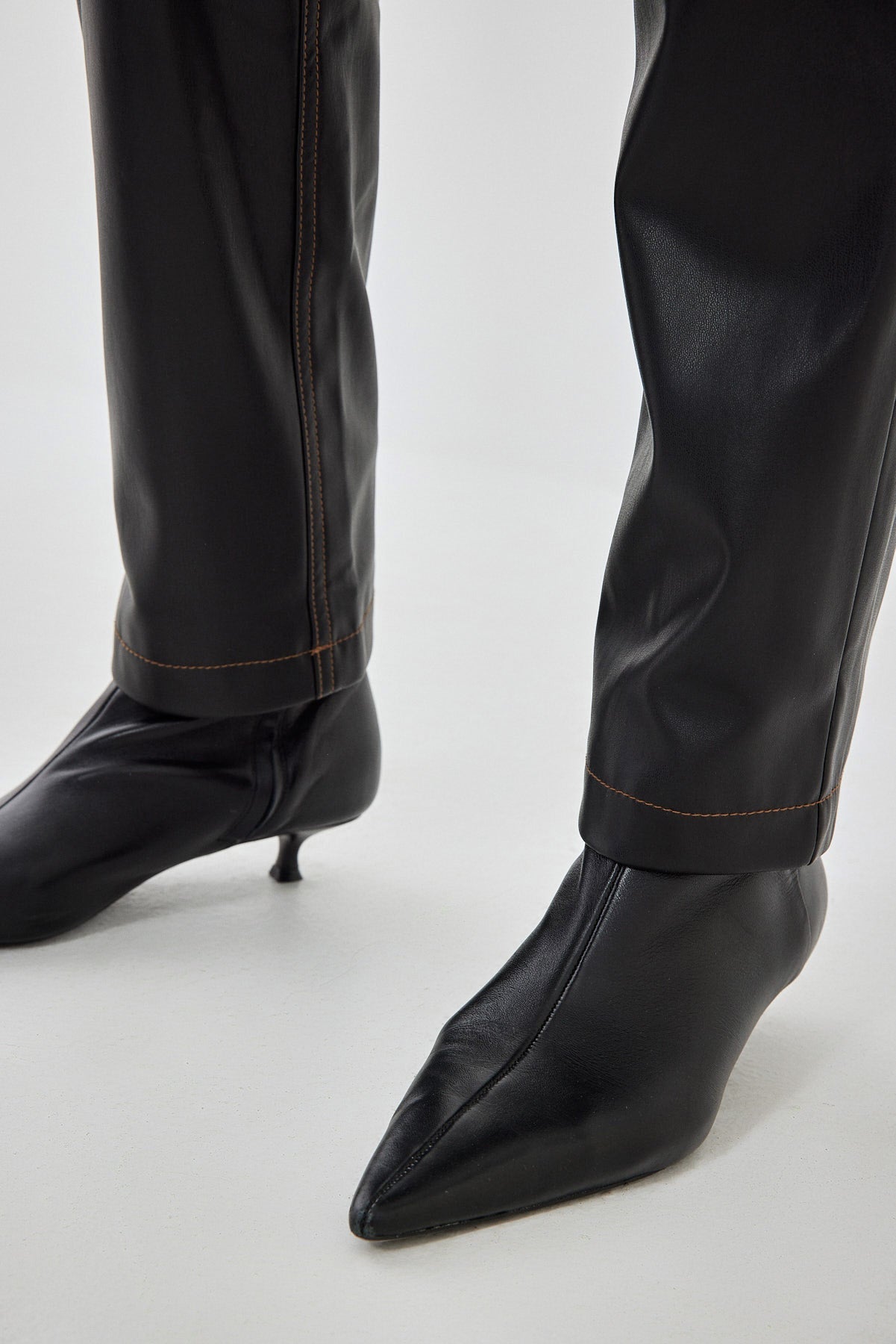 Vegan Leather Straight Pants - Dé Rococo