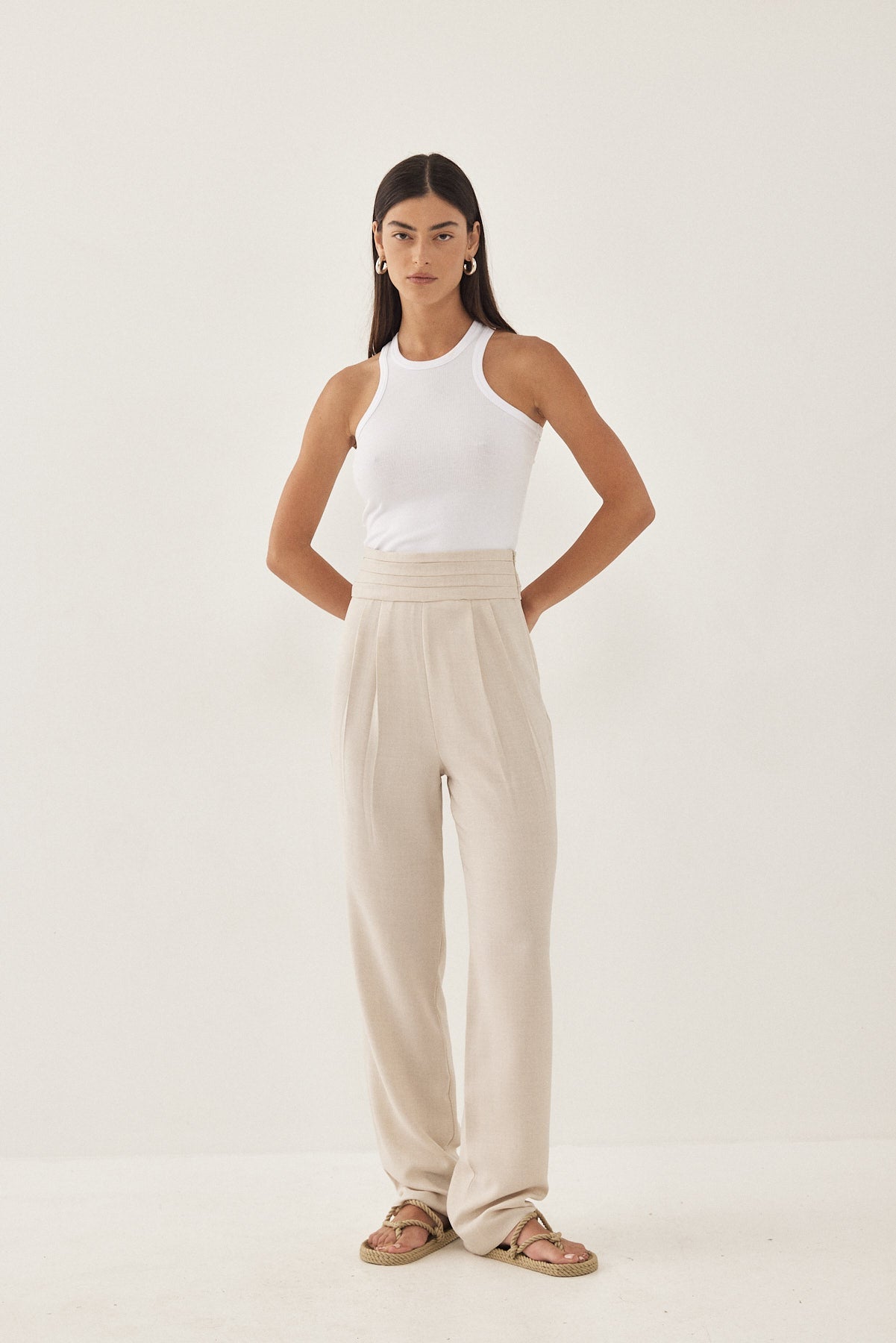 High Waisted Pleated Trousers - Dé Rococo