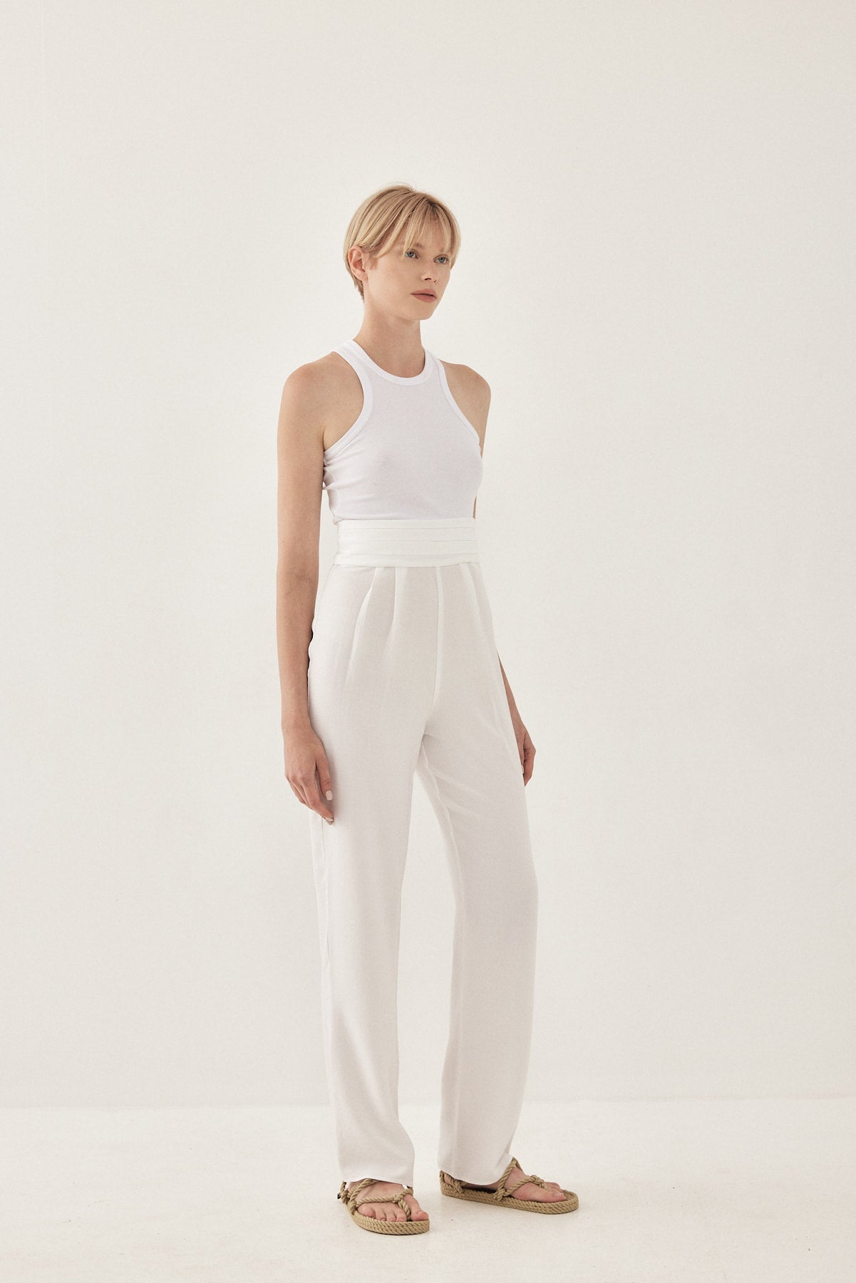 High Waisted Pleated Trousers - Dé Rococo