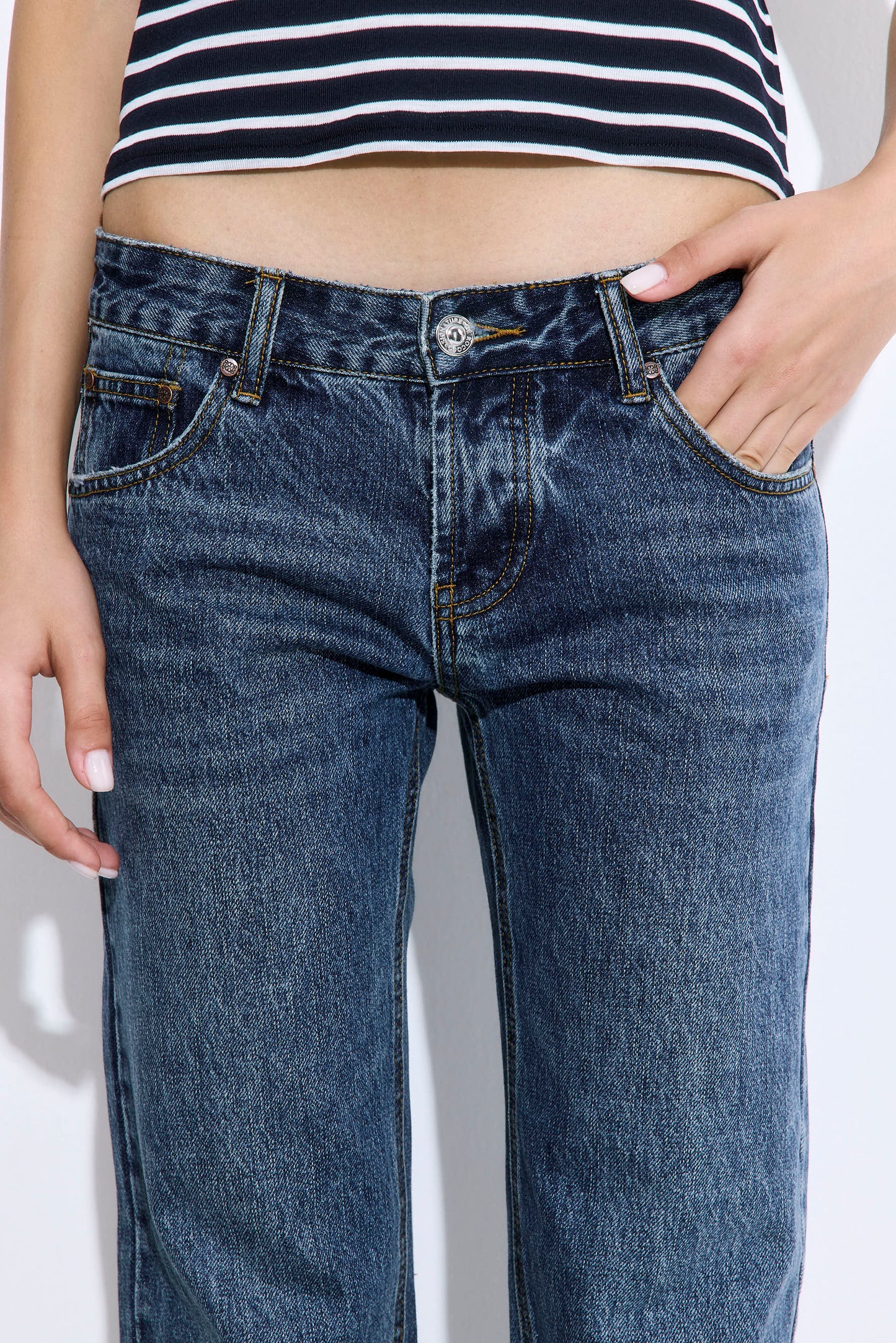 No.15| Low Rise Straight Denim