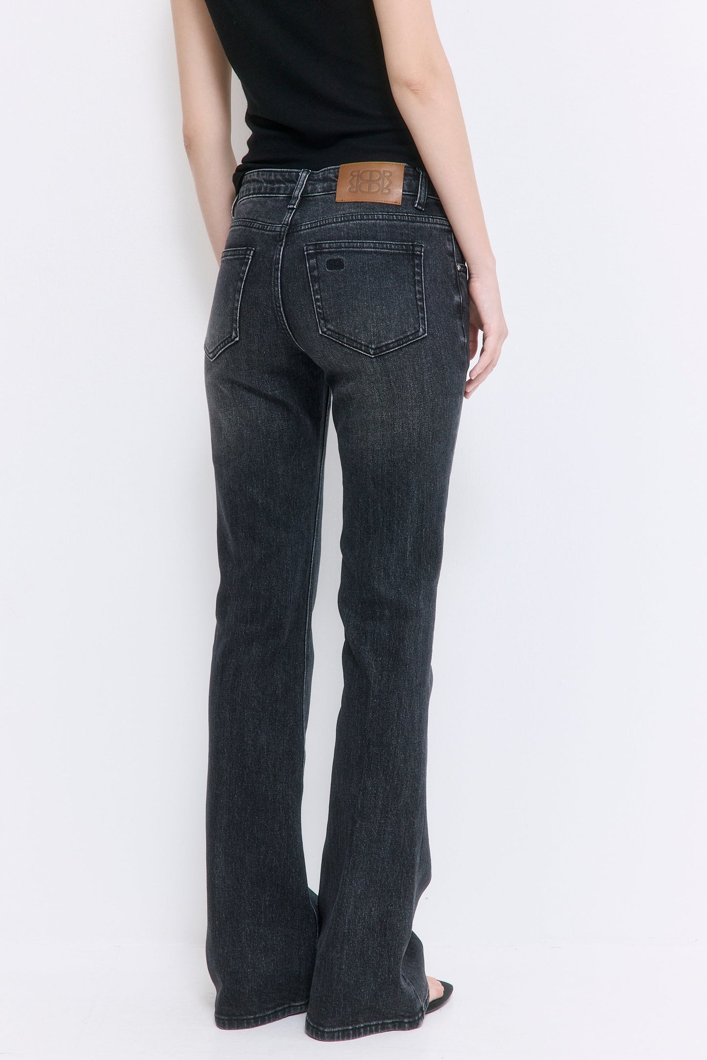 No.17| Mid Rise Bootcut Denim