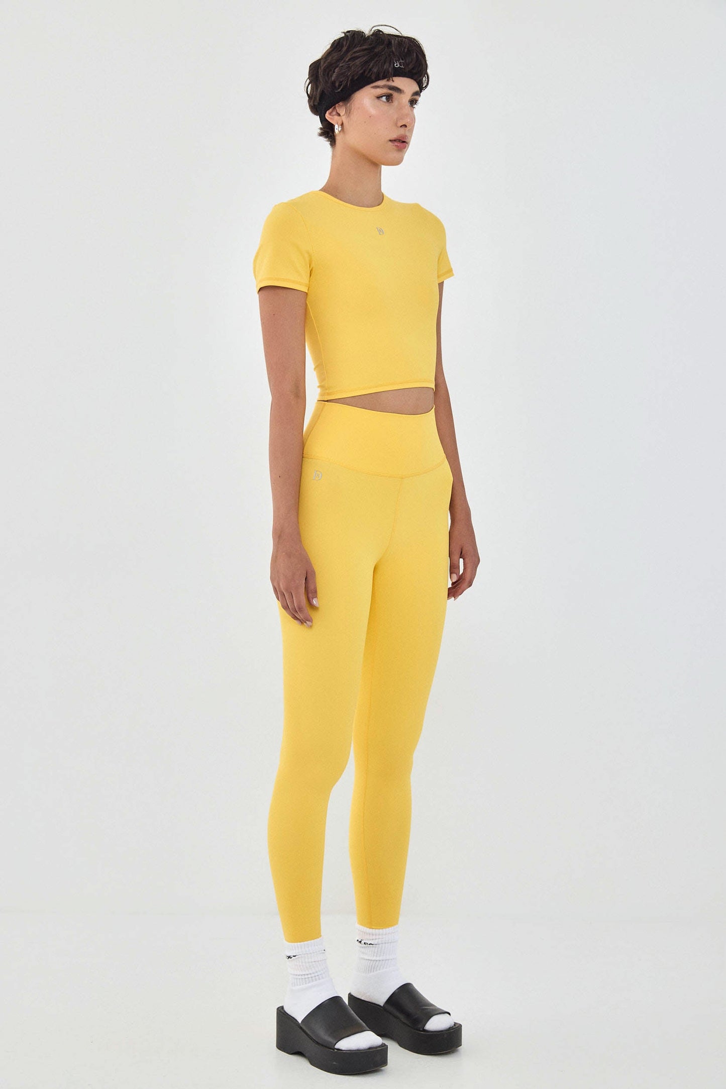 Dé Short Sleeved Cropped Top - Dé Rococo