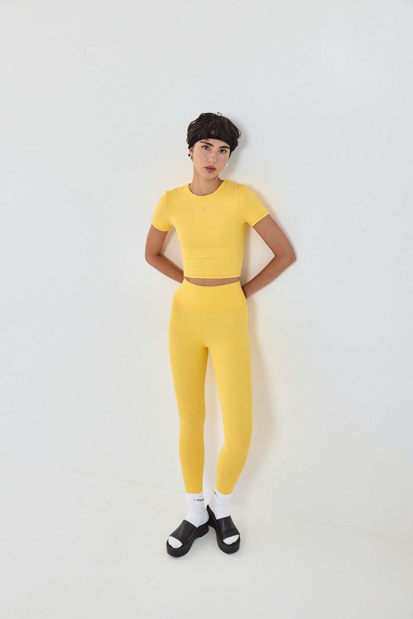 Dé Short Sleeved Cropped Top - Dé Rococo