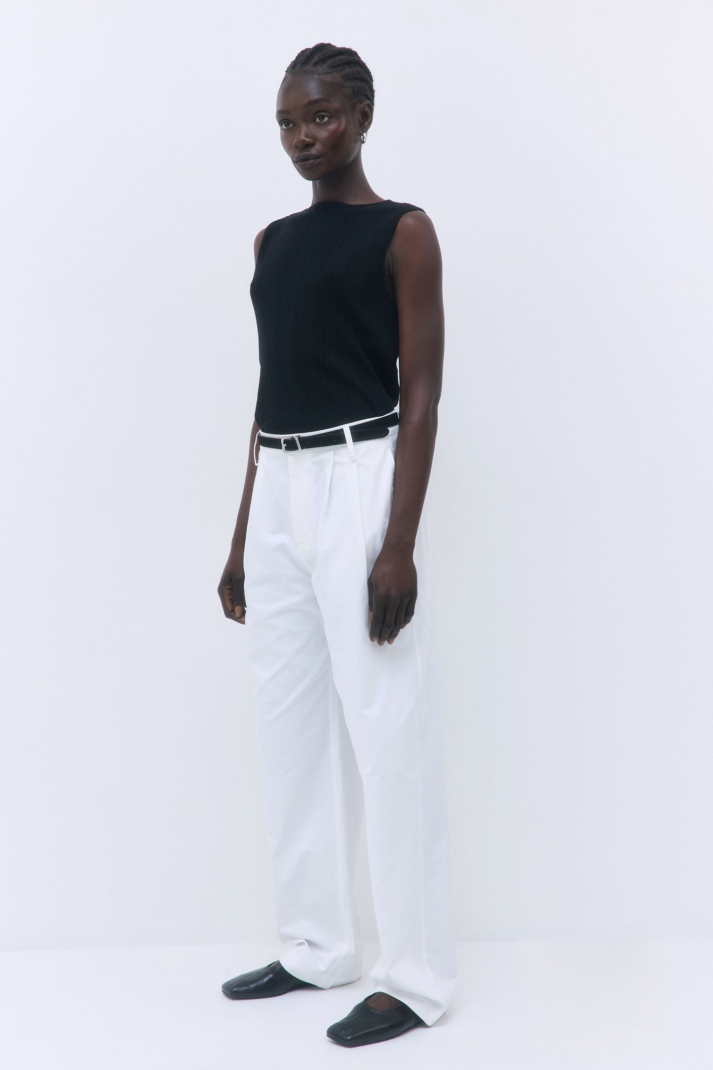 Ribbed Boat Neck Vest