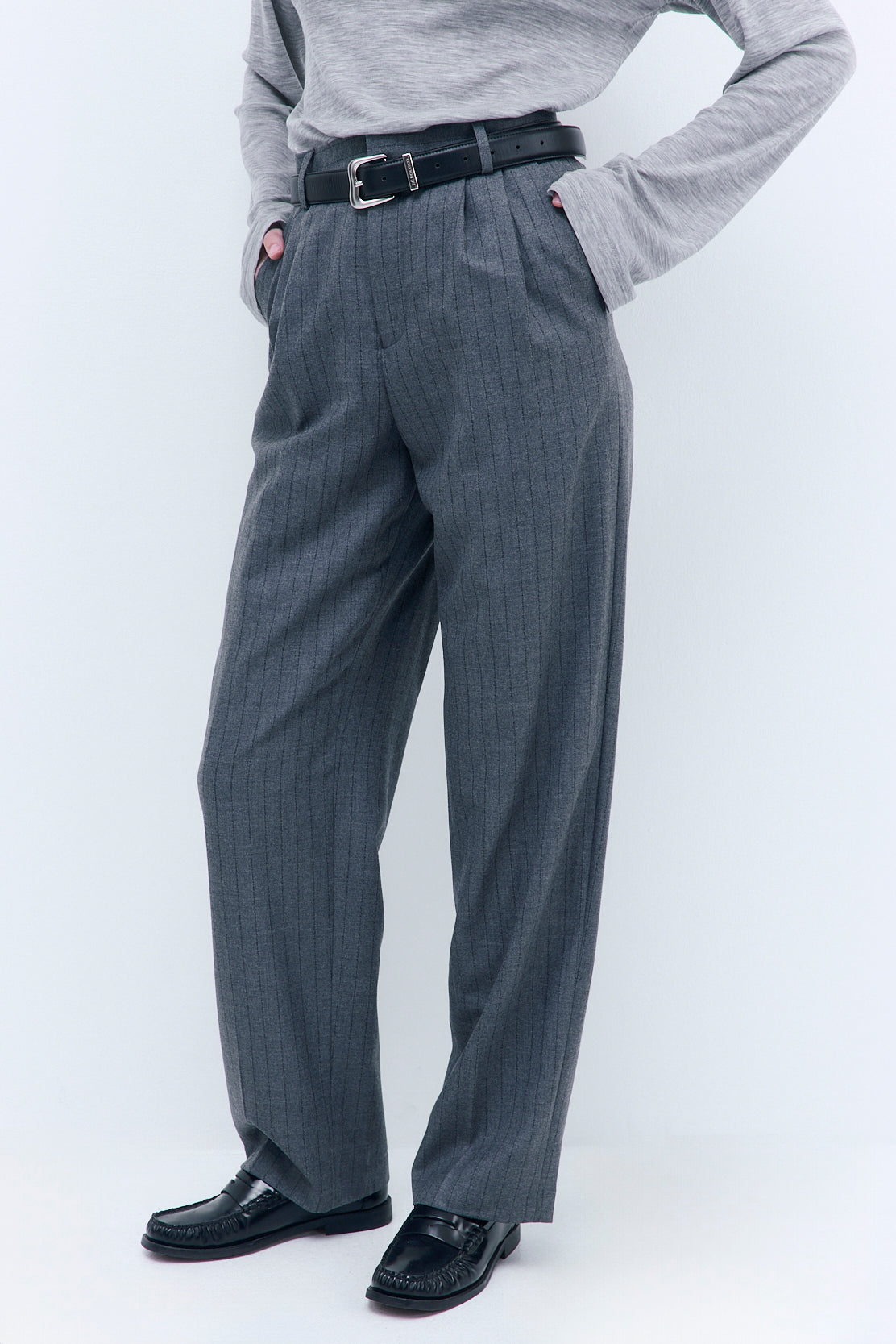 Tapered Leg Wool Daddy Pants