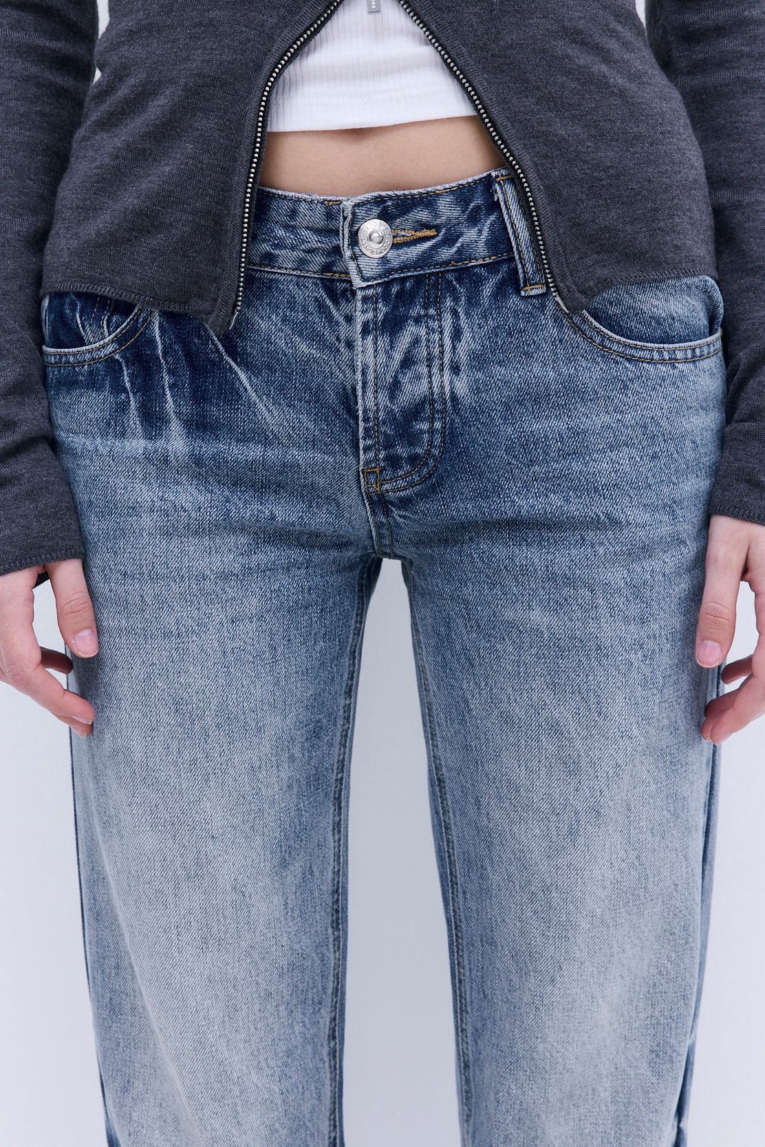 No.15| Low Rise Straight Denim