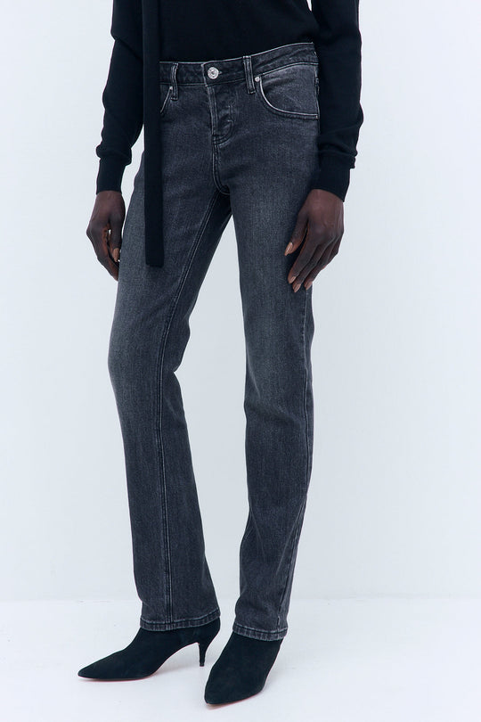 No.18| Mid Rise Fitted Denim