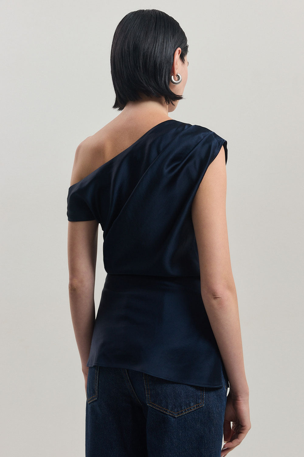 Twill Asymmetric Top