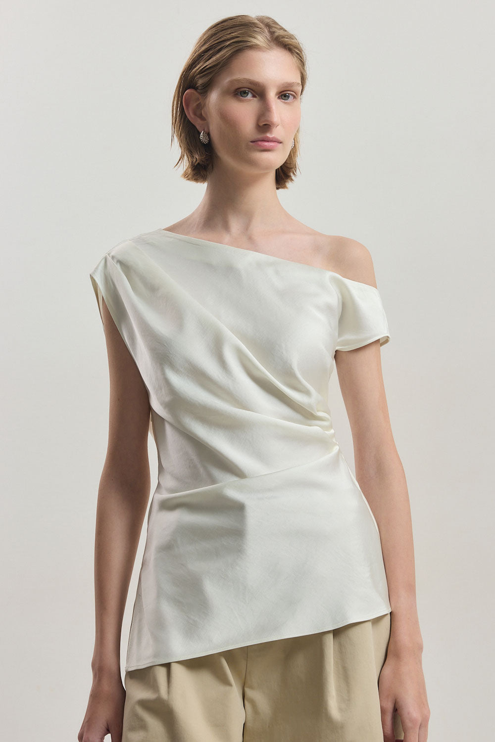 Twill Asymmetric Top