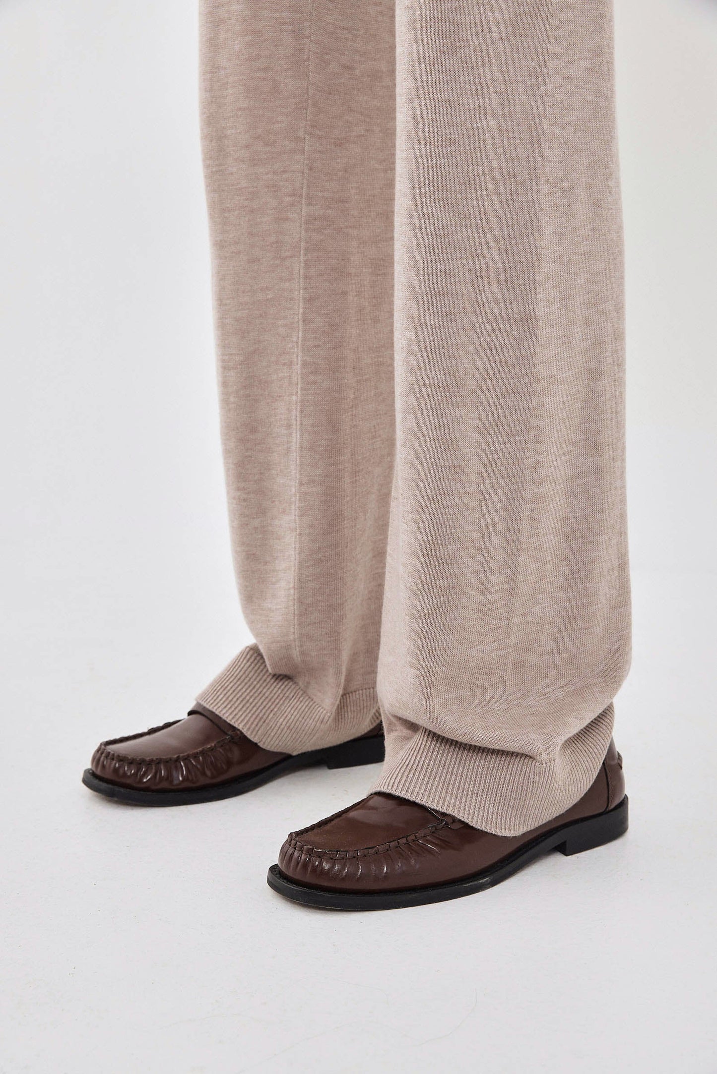 Light Knitted Pants - Dé Rococo