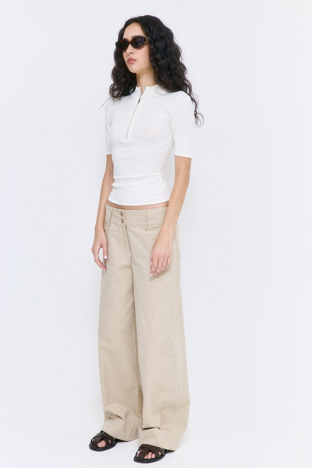 Mid Sleeved Zipper Knit