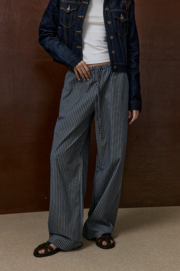 Mid Rise Poplin Pants