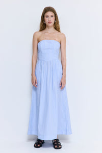 light-blue-stripes
