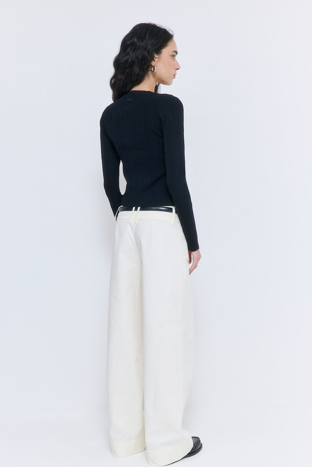 Ribbed V Neck Cardigan