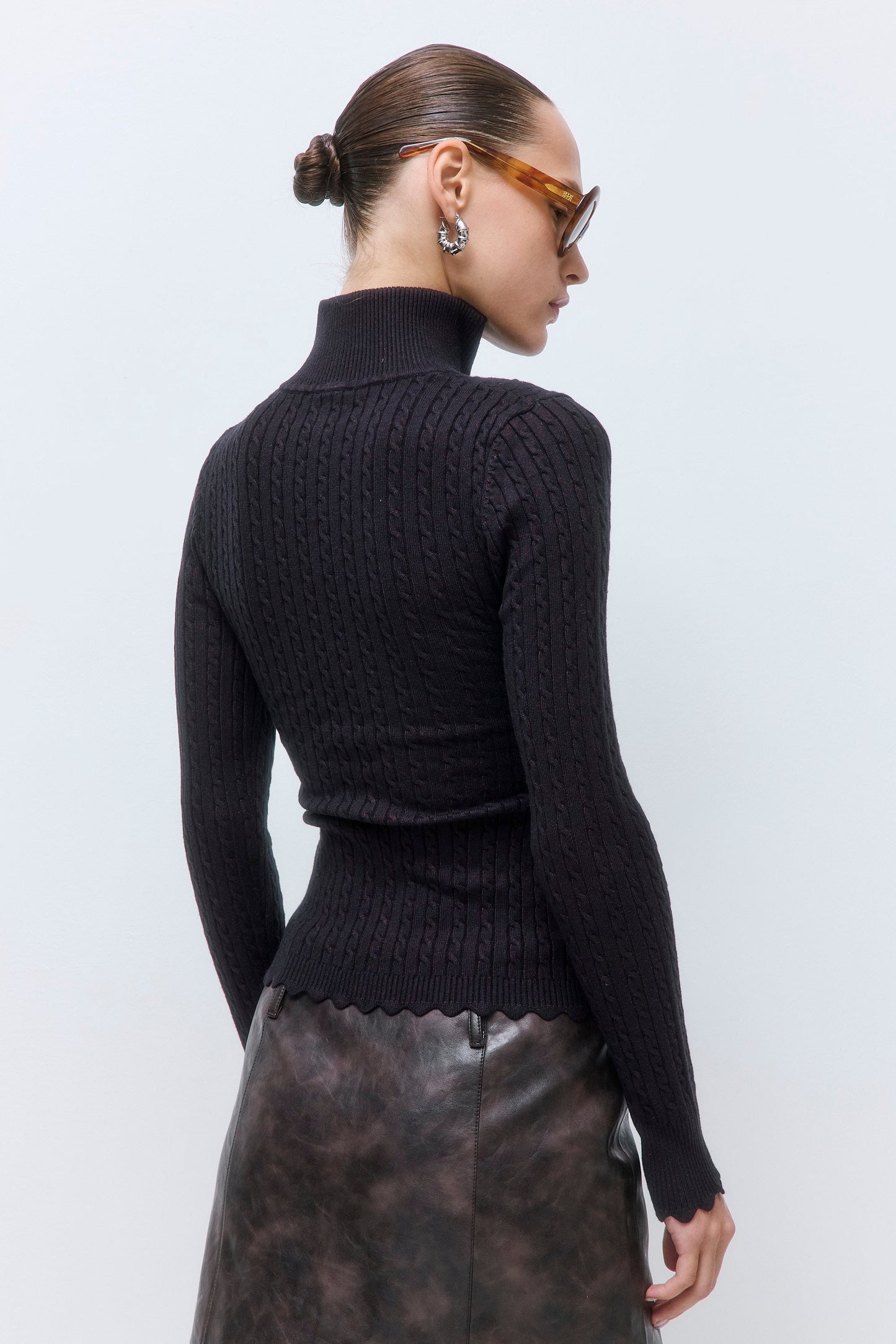 Fitted Cable Knit Cardigan