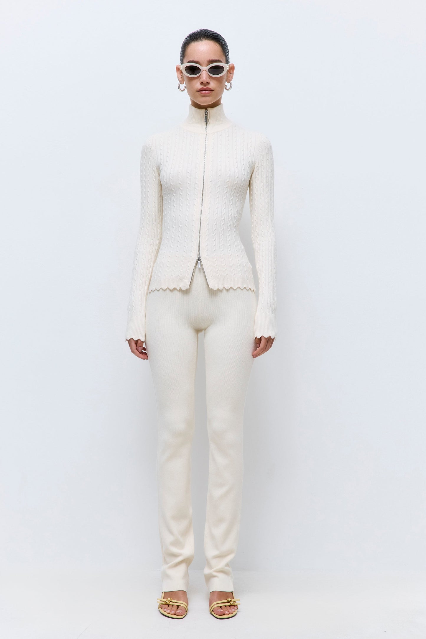 Fitted Cable Knit Cardigan