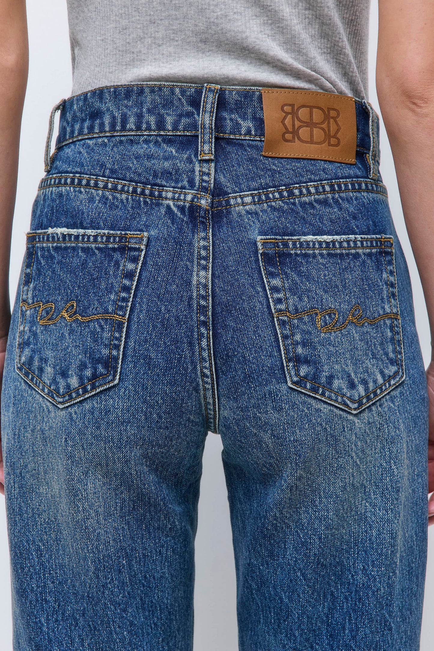 No.16| Mid Waist Straight Denim