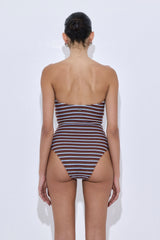 Lily One Piece