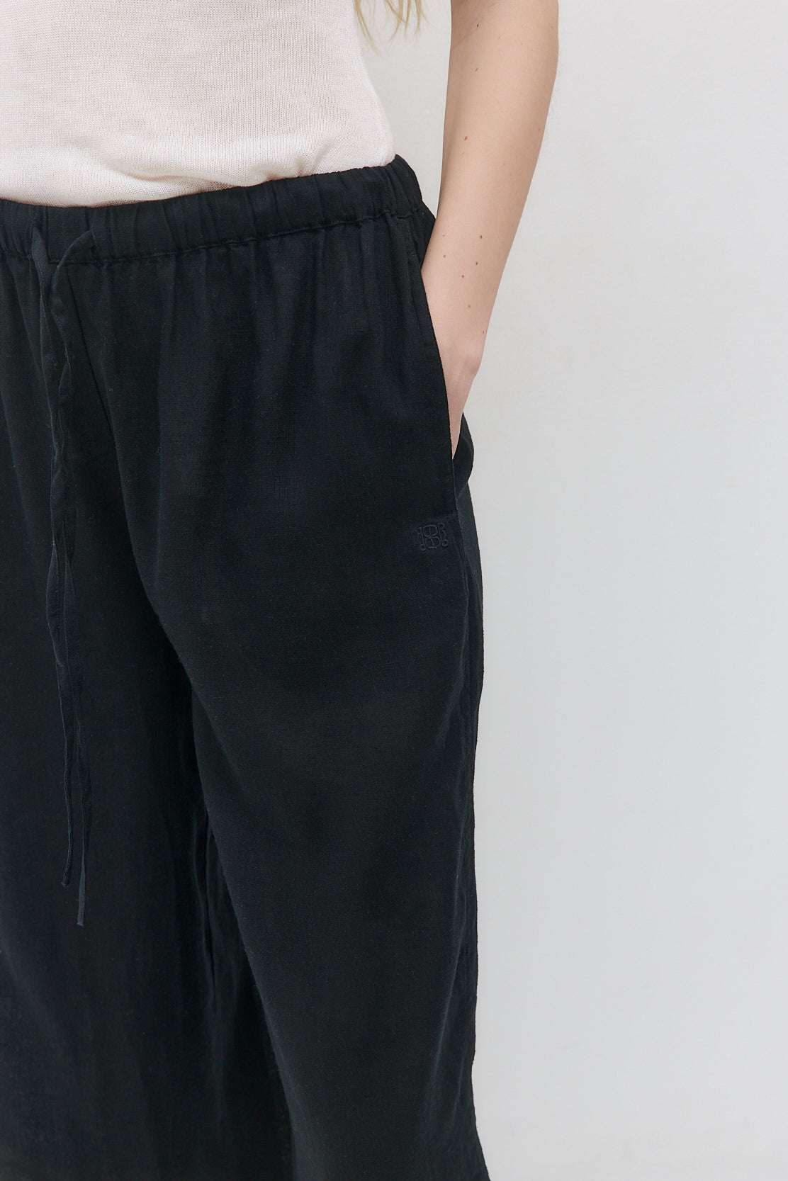 Straight Leg Linen Pants