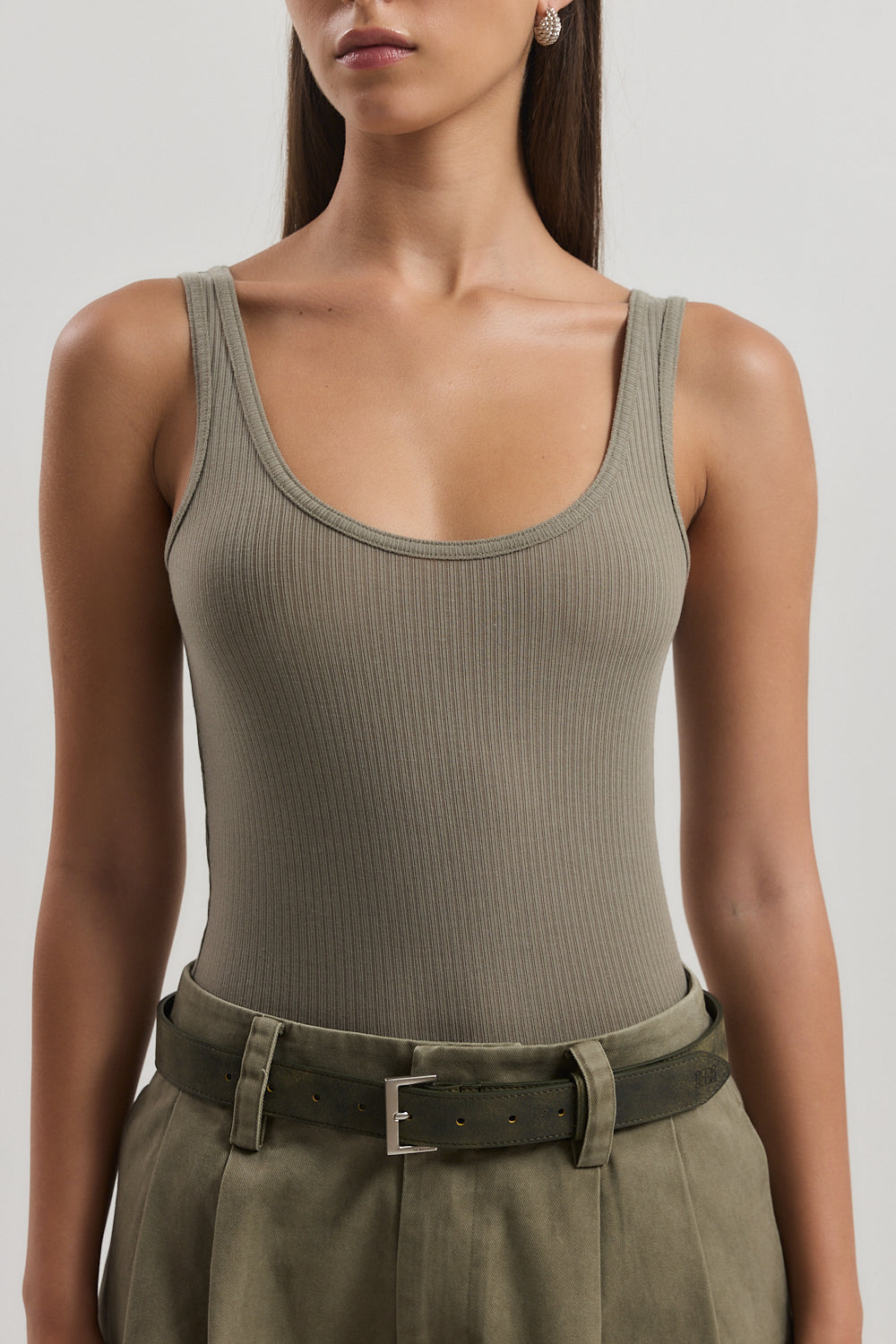 Ribbed Deep Scoop Tank