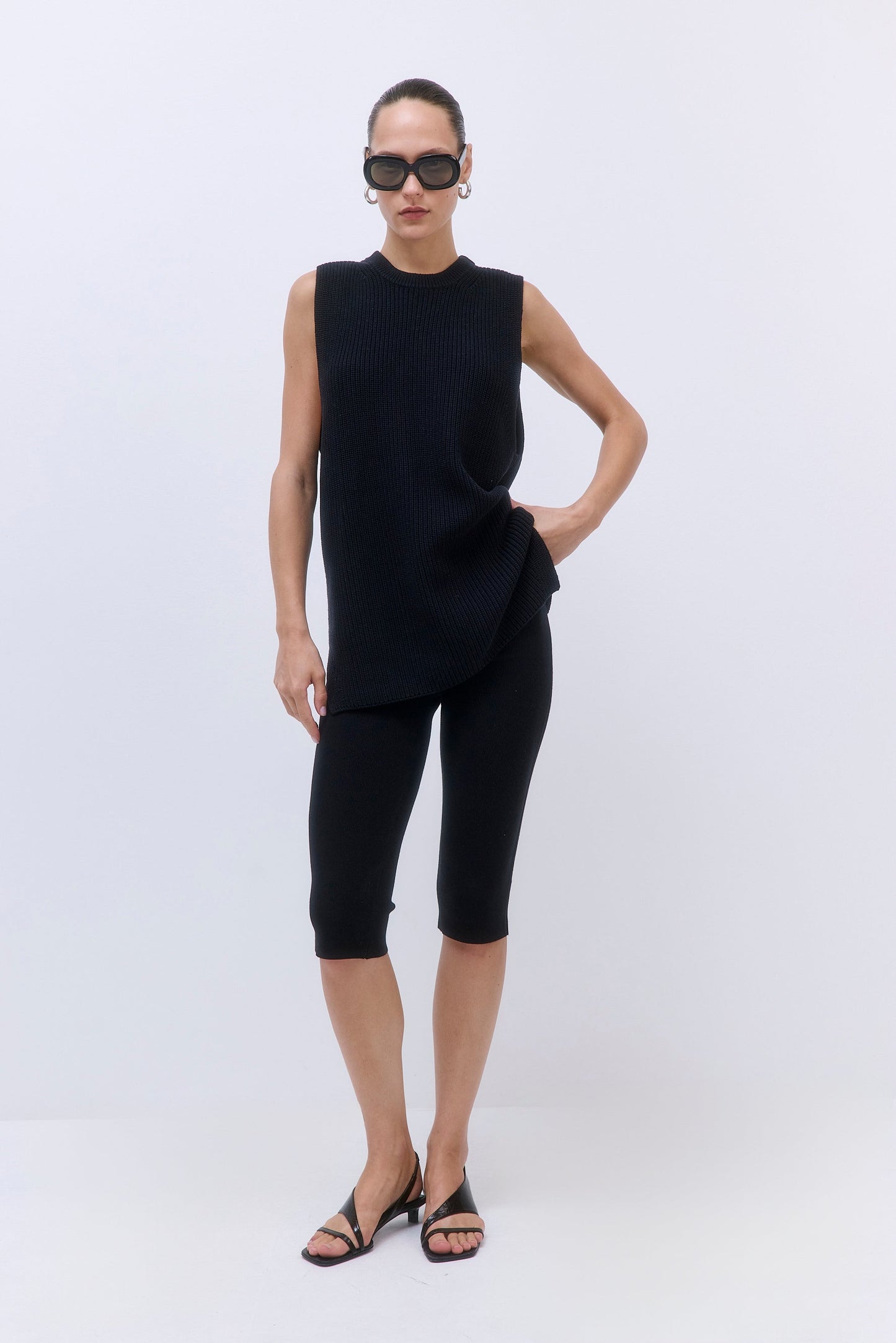 Oversized Crewneck Vest