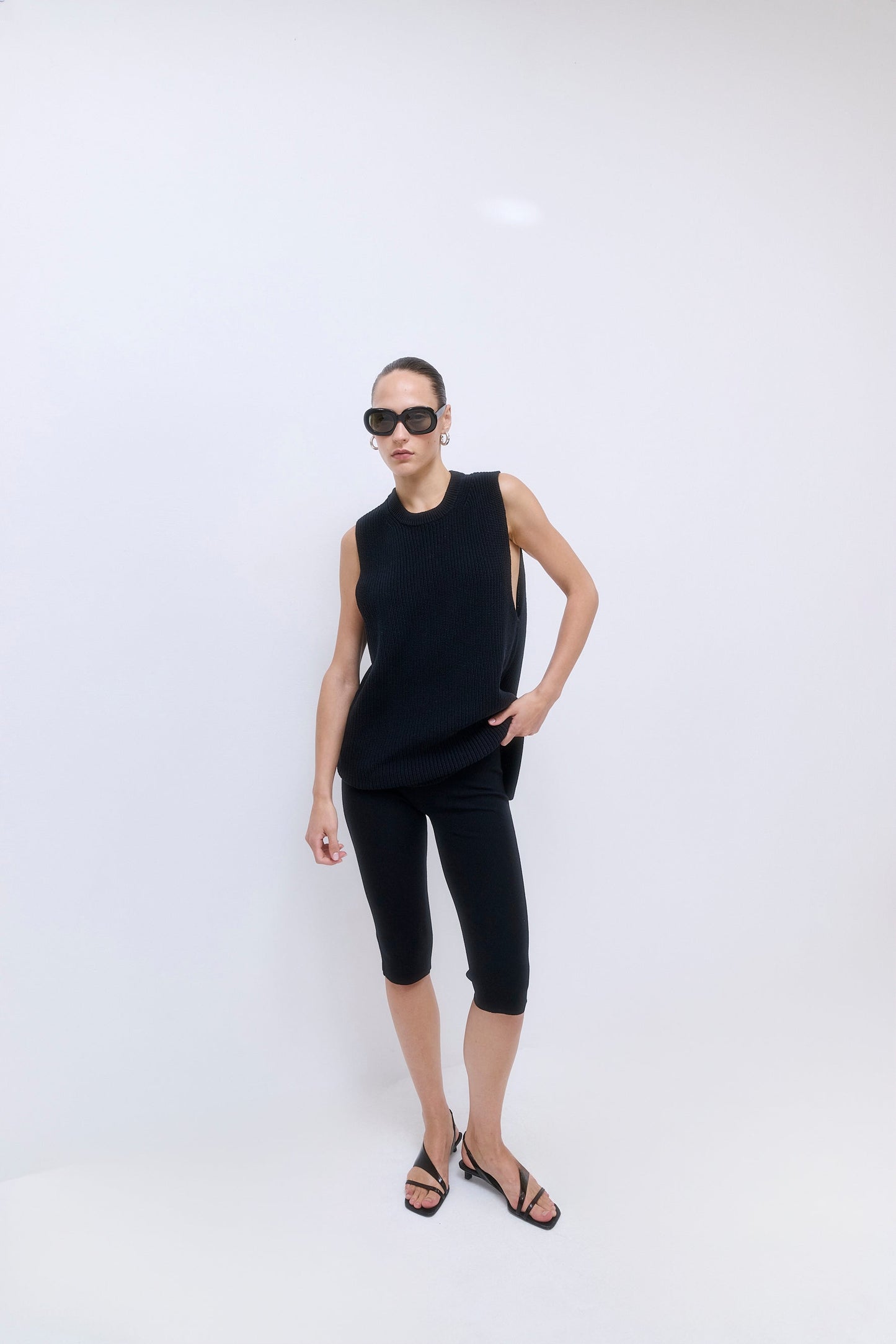 Oversized Crewneck Vest