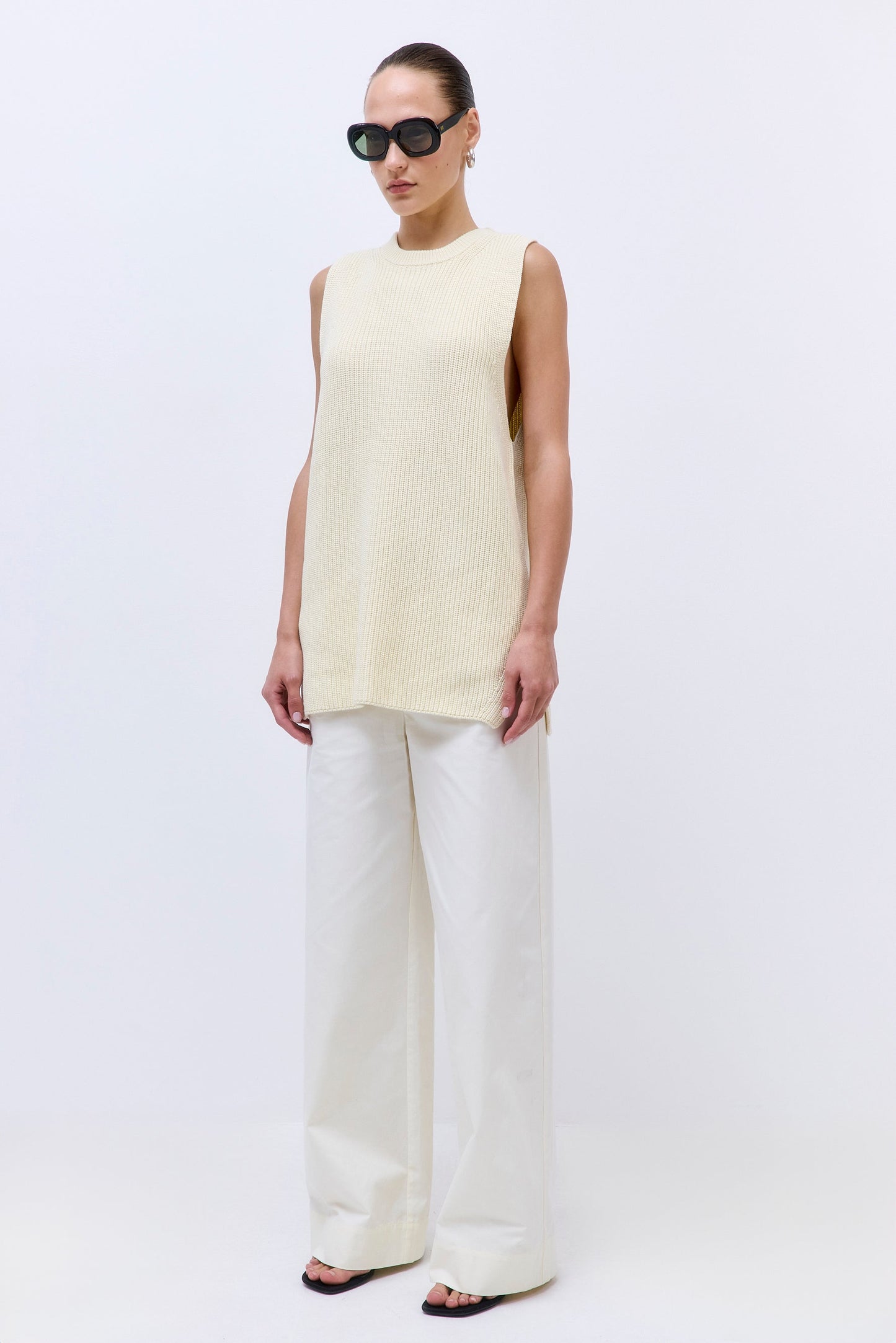 Oversized Crewneck Vest