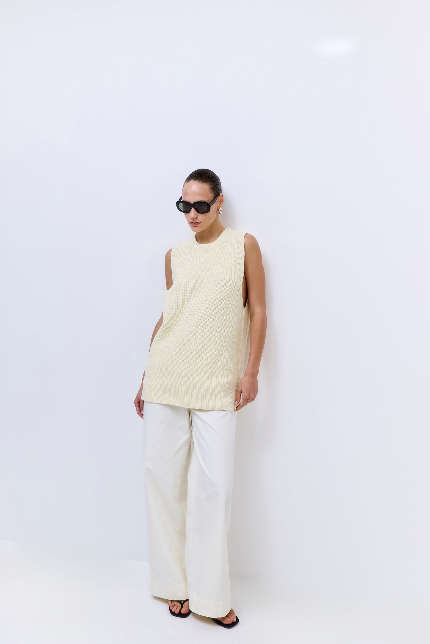 Oversized Crewneck Vest