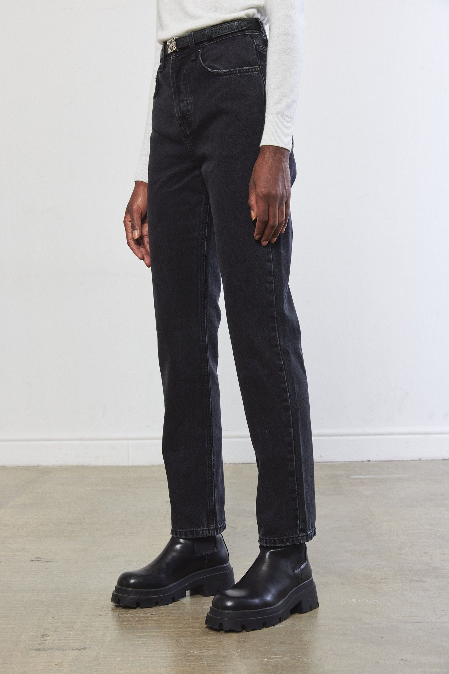 No.6| High Waist Straight Full Length Denim - Dé Rococo