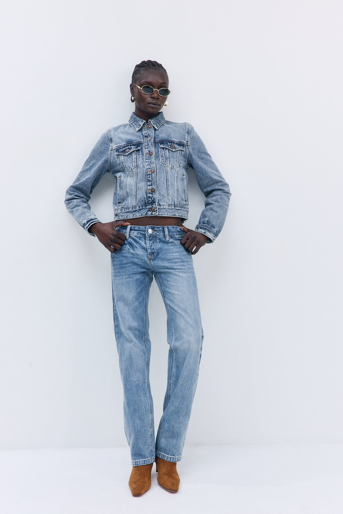 Look 16