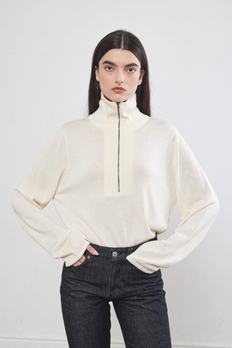 Knitted Zipped Turtleneck