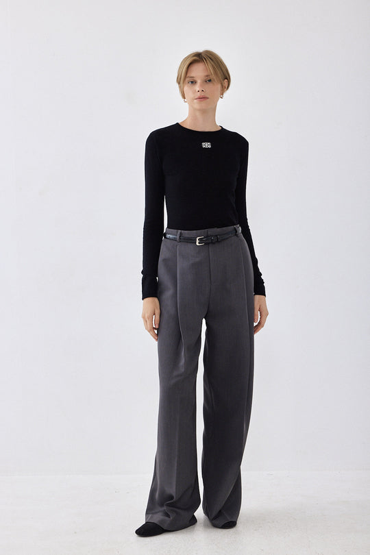 Lightweight Knitted Crewneck Logo Top