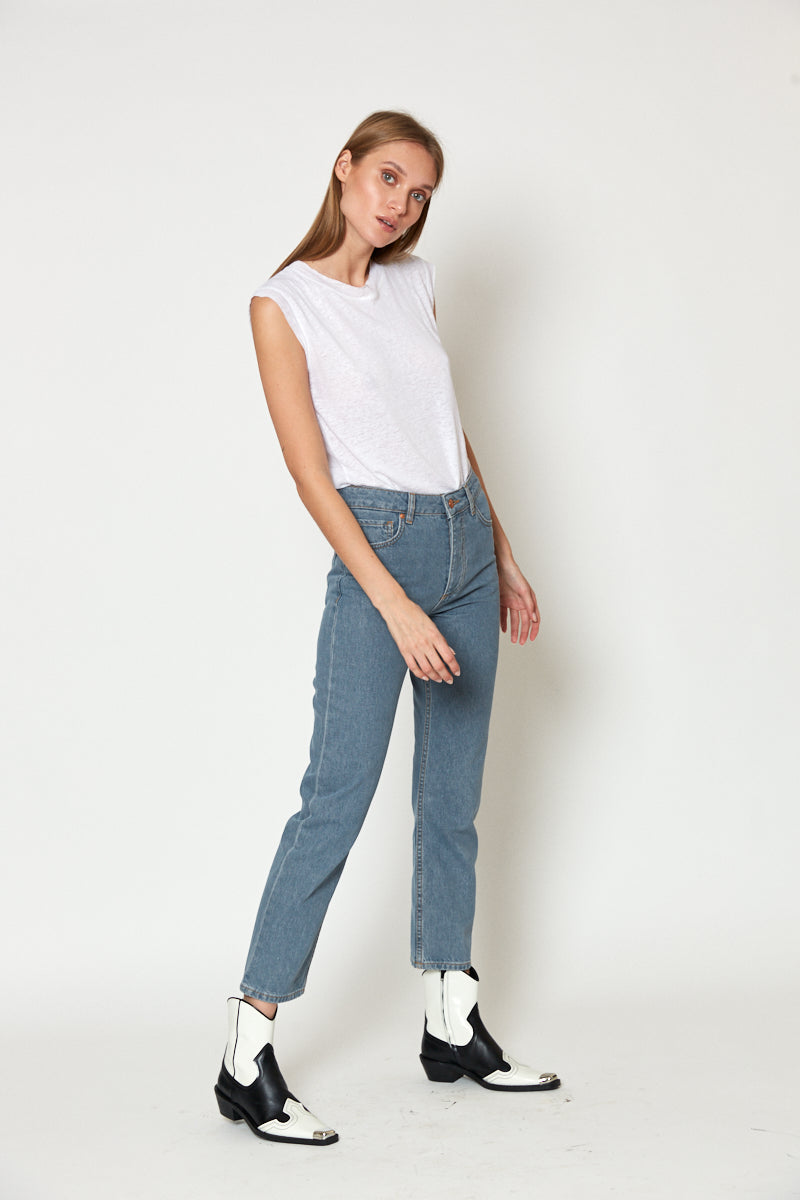 No.1 | high-rise straight-leg cropped jeans