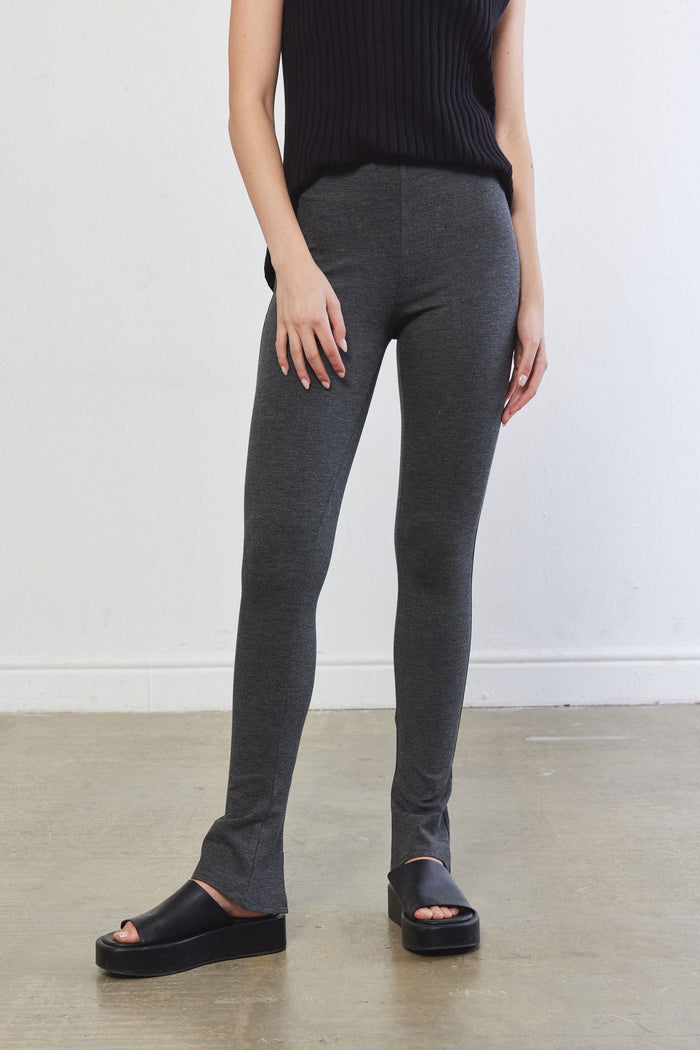 Back Slit Leggings